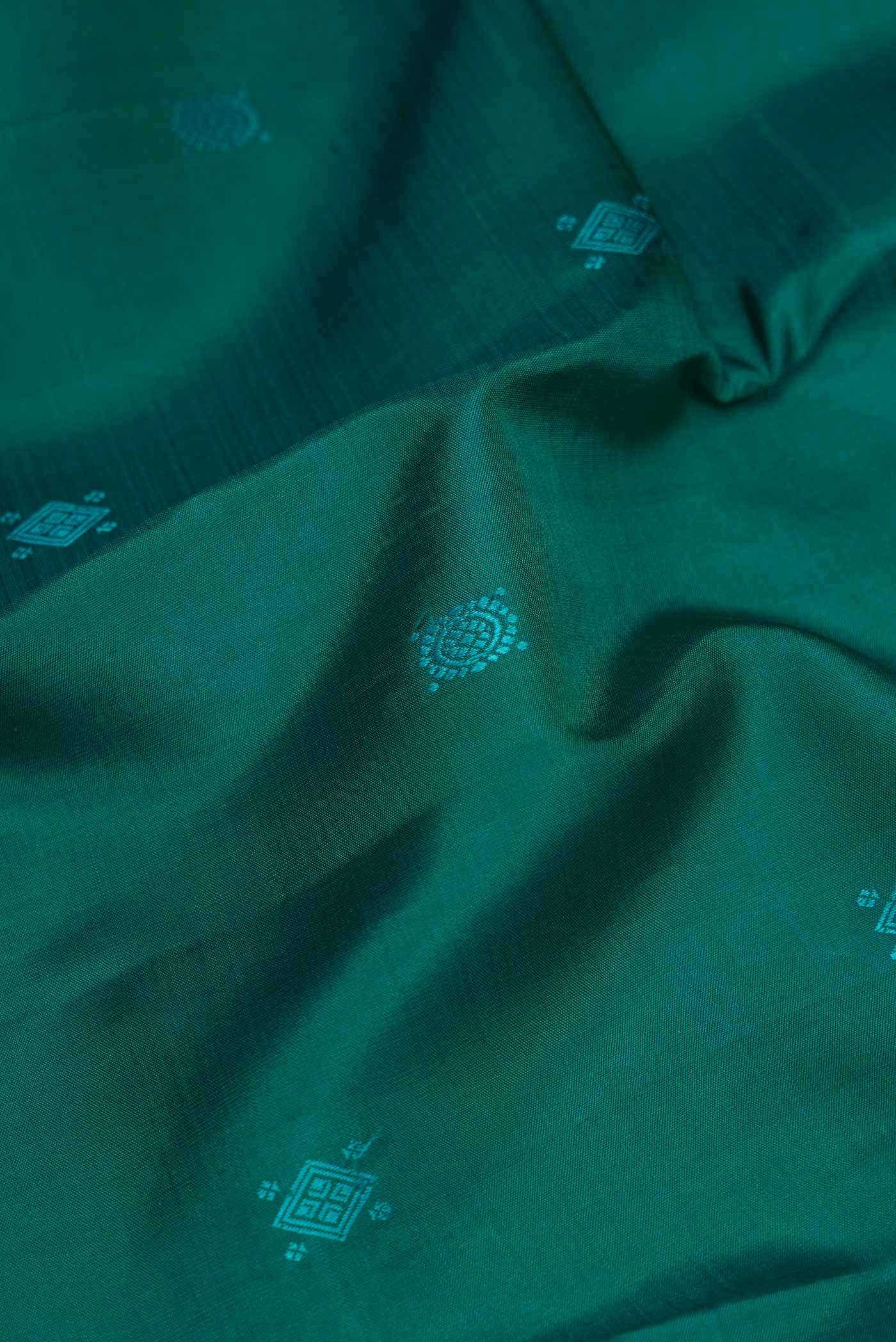 Green Dual Tone Kanchipuram Silk Saree