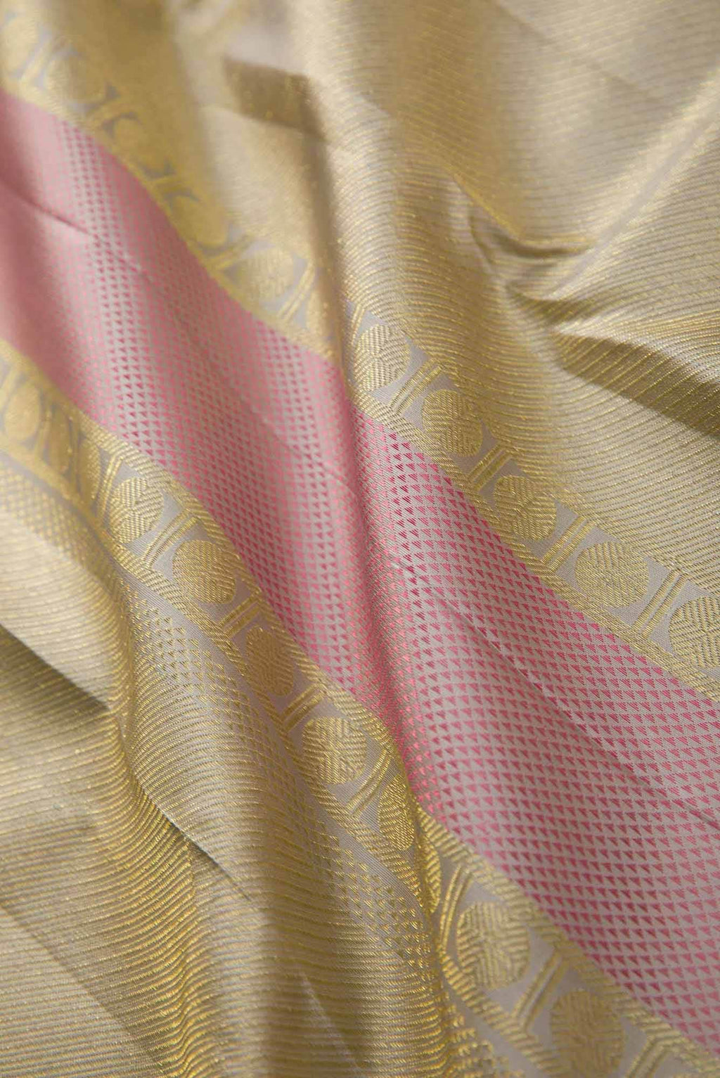 Gold Silk Dhoti With Angavastram (8X4) Muzham