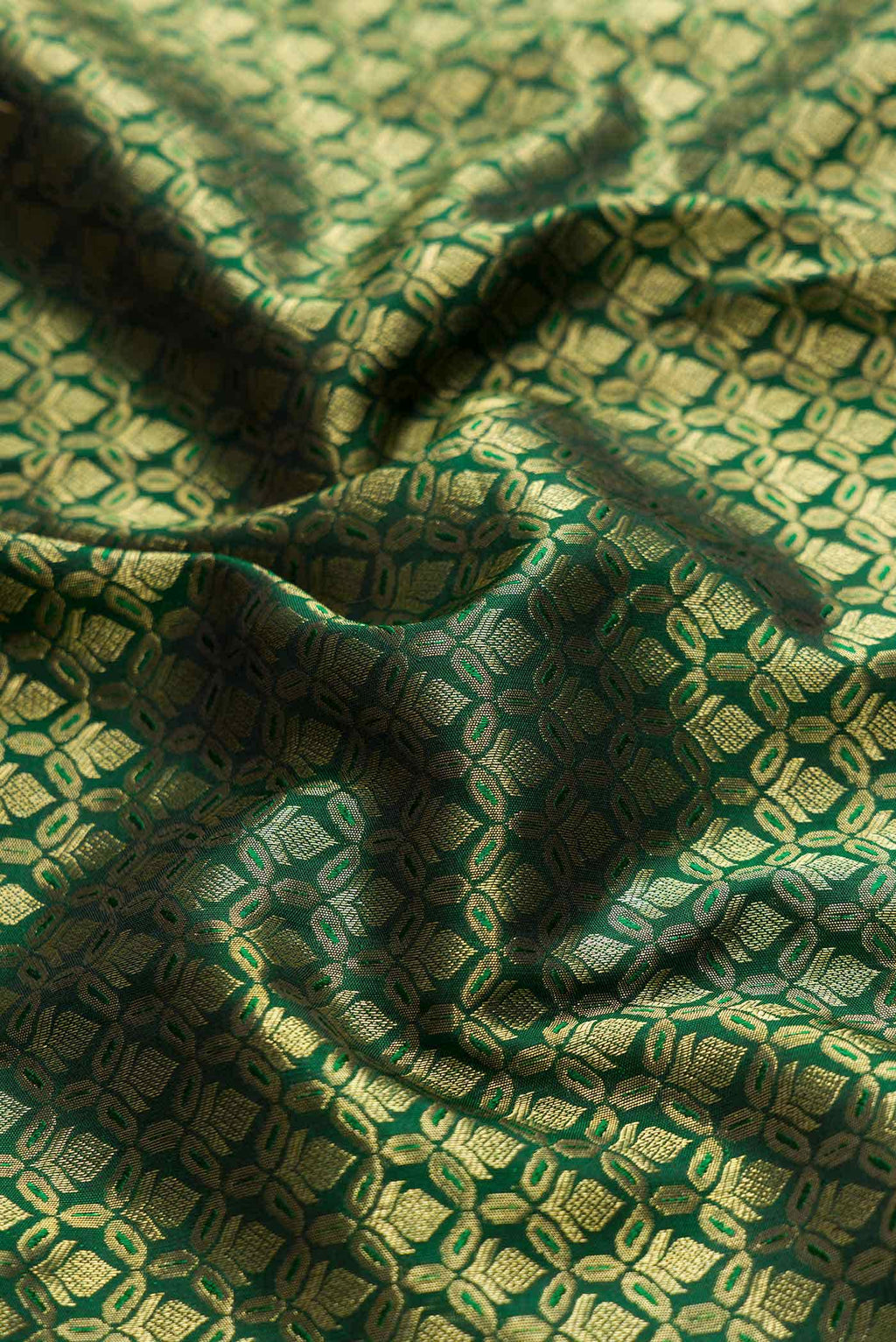 Bottle Green Dual Tone Kanchipuram Silk Saree