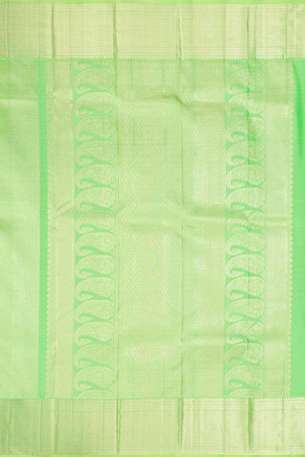 Green Dual Tone Kanchipuram Silk Saree