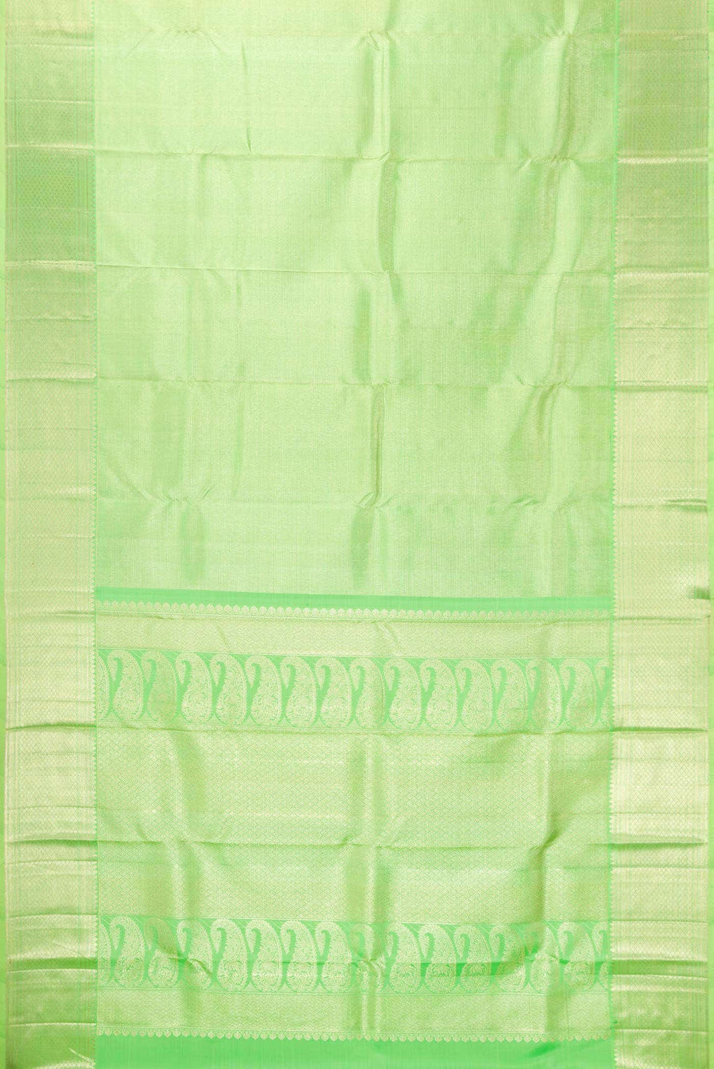 Green Dual Tone Kanchipuram Silk Saree