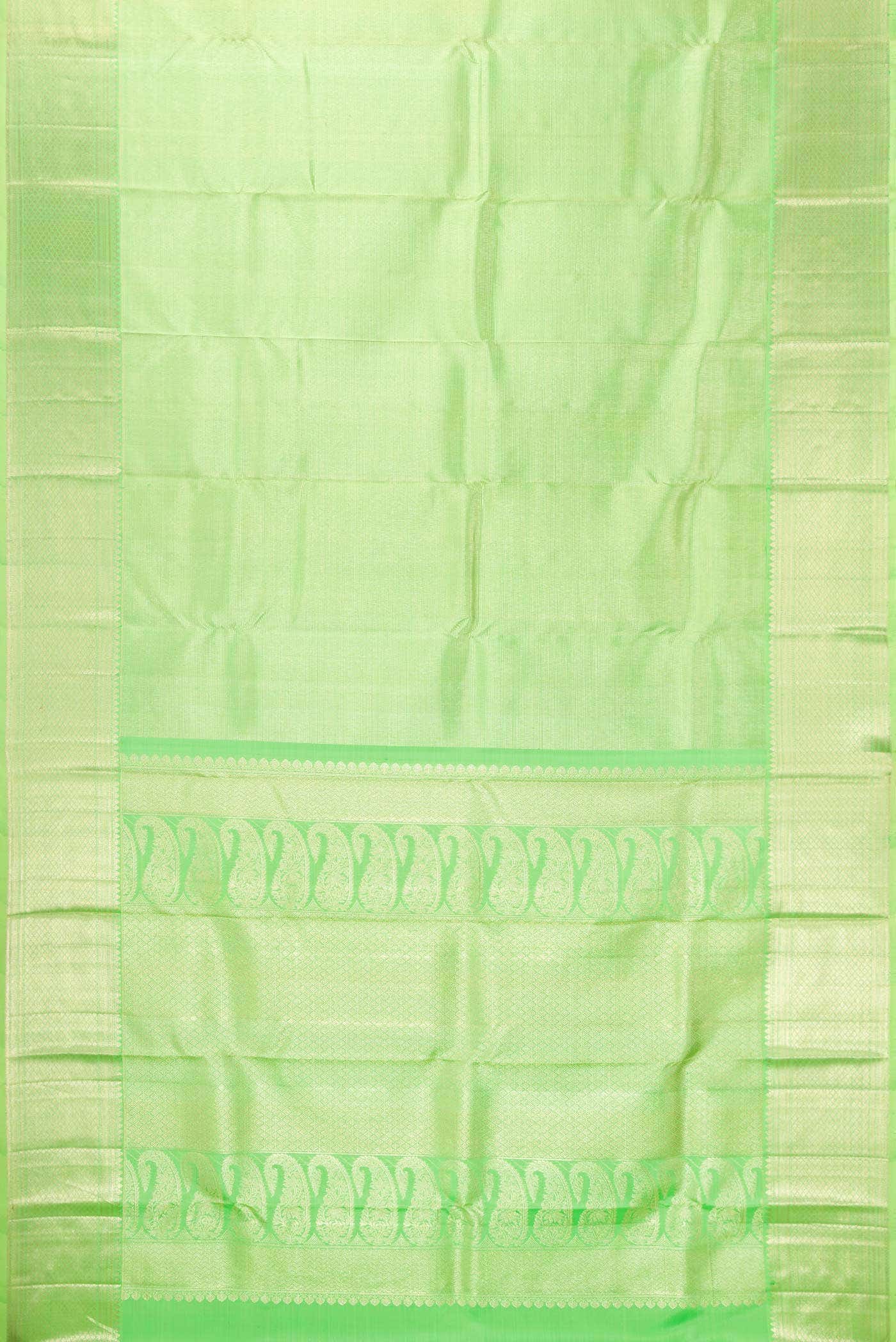 Green Dual Tone Kanchipuram Silk Saree