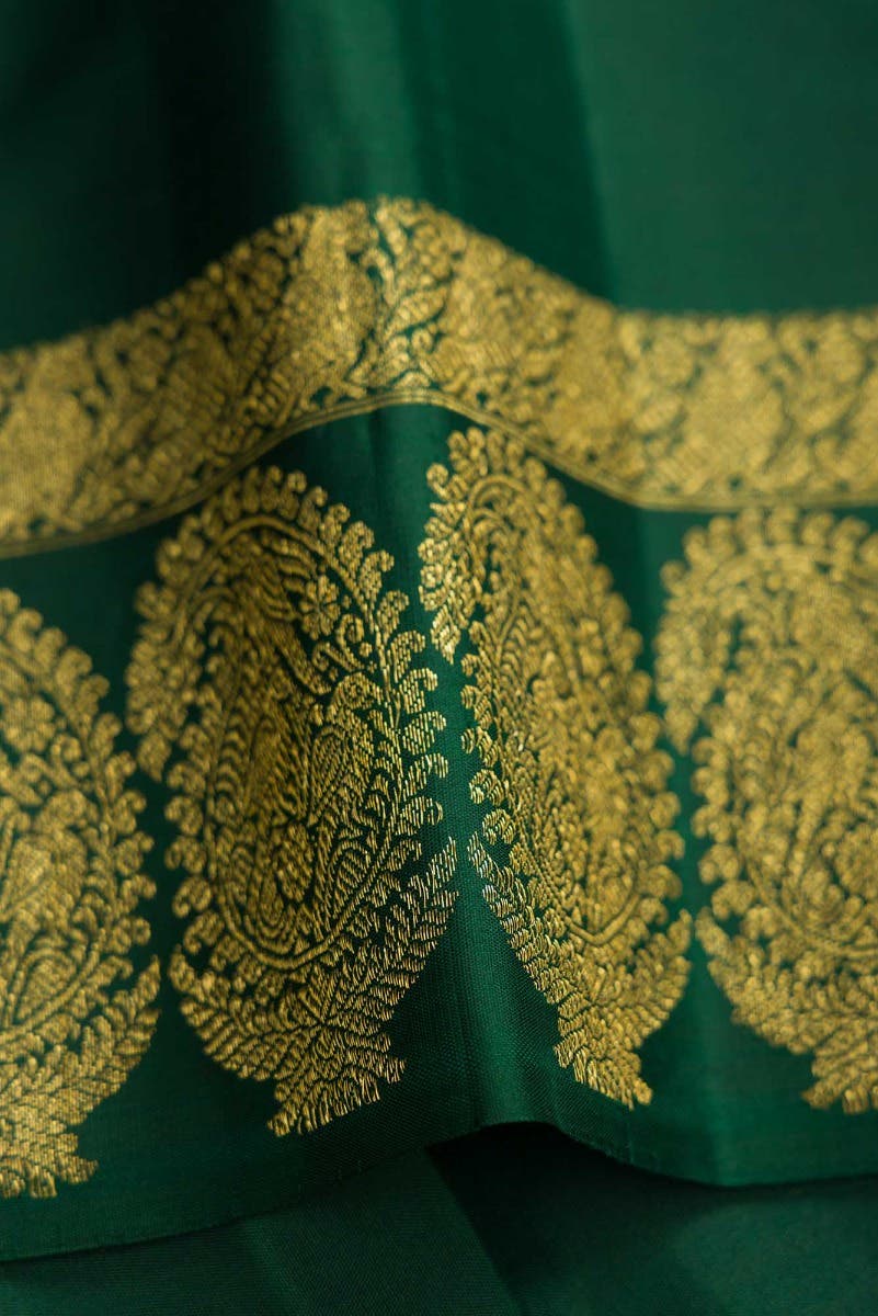 Bottle Green Dual Tone Kanchipuram Silk Saree