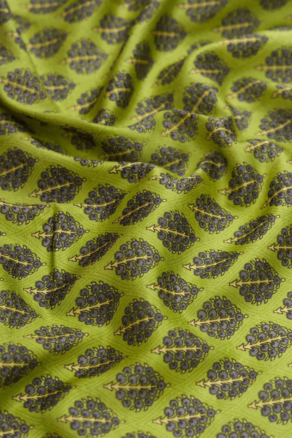 Green Dual Tone Printed Silk Saree
