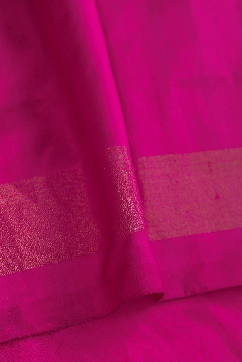 Parrot Green Dual Tone Double Ikat Saree