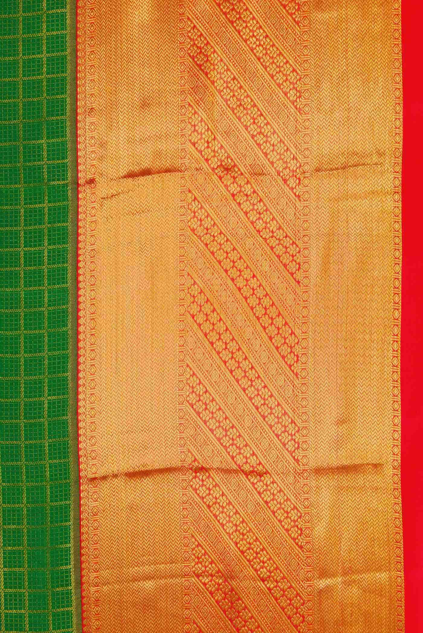 Green Dual Tone Kanchipuram Silk Saree