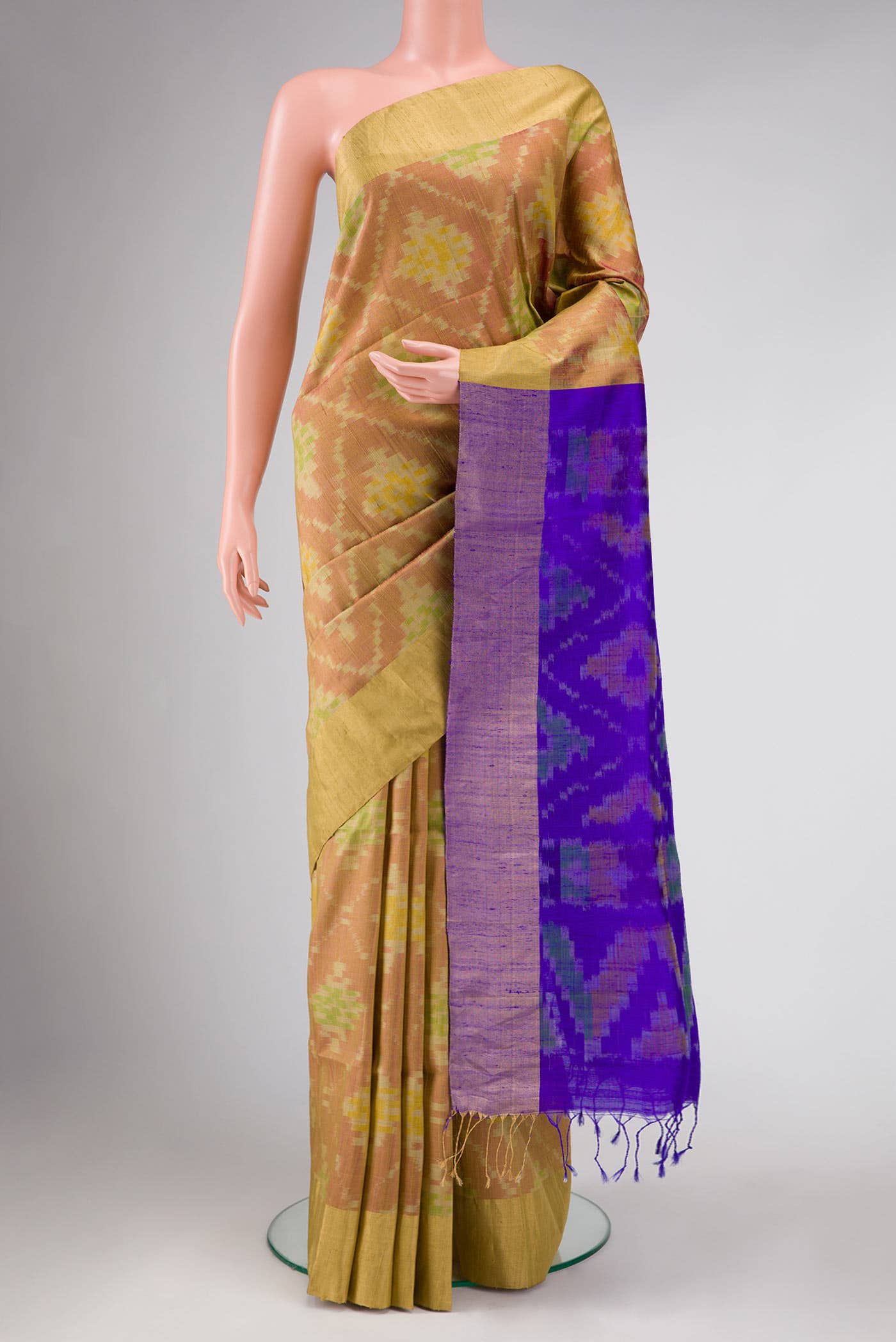 Golden Peach Dual Tone Raw Silk Saree