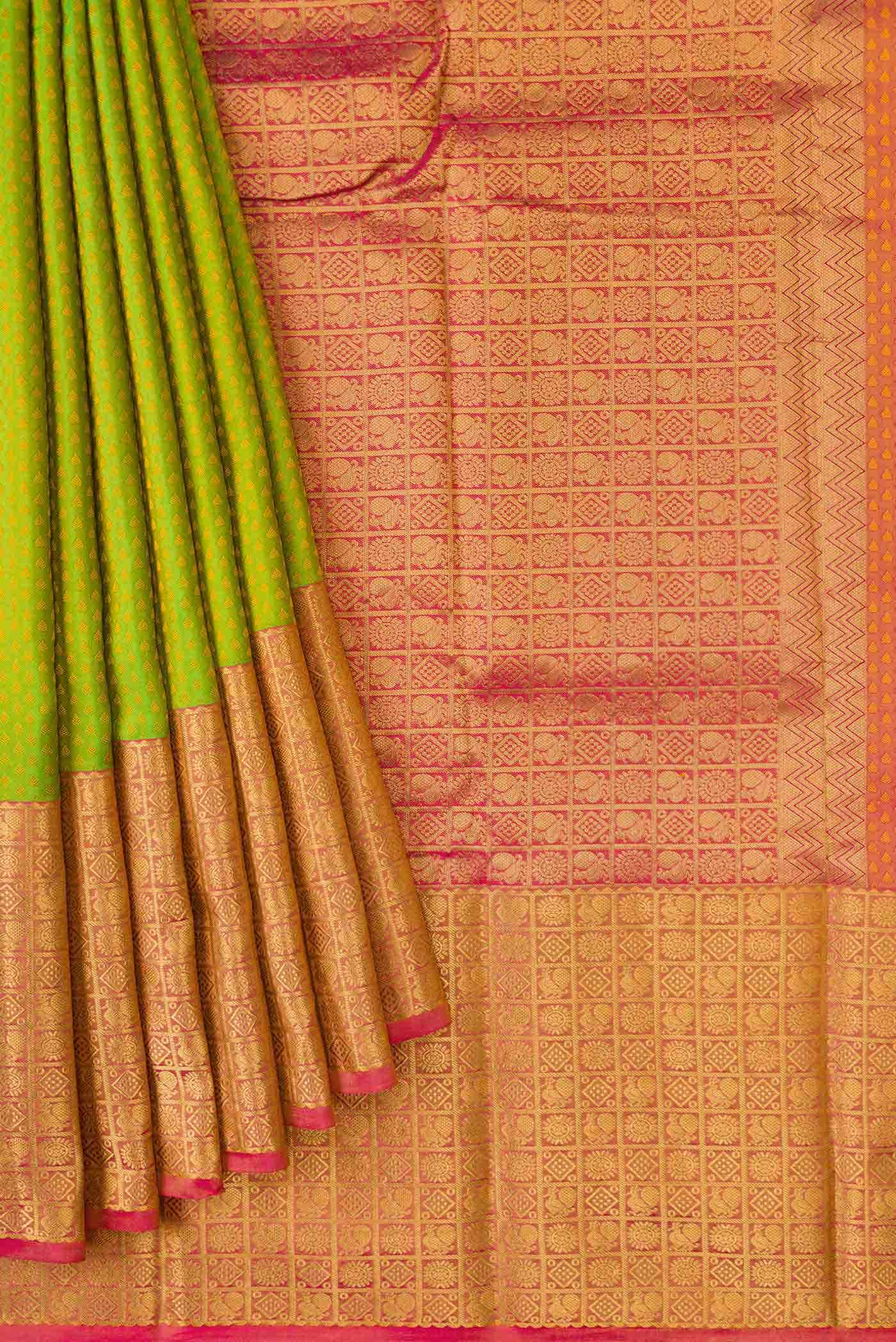 Parrot Green Dual Tone Kanchipuram Silk Saree