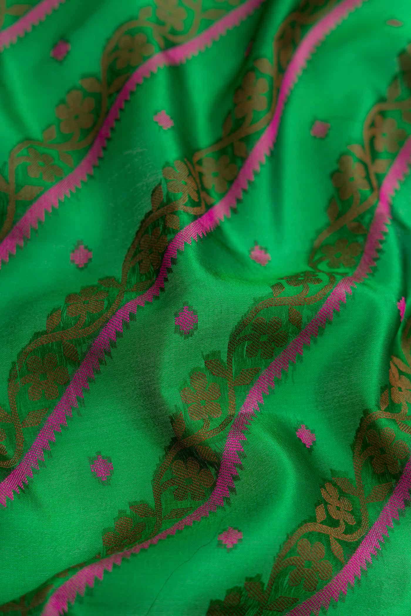 Green Dual Tone Tussar Silk Saree