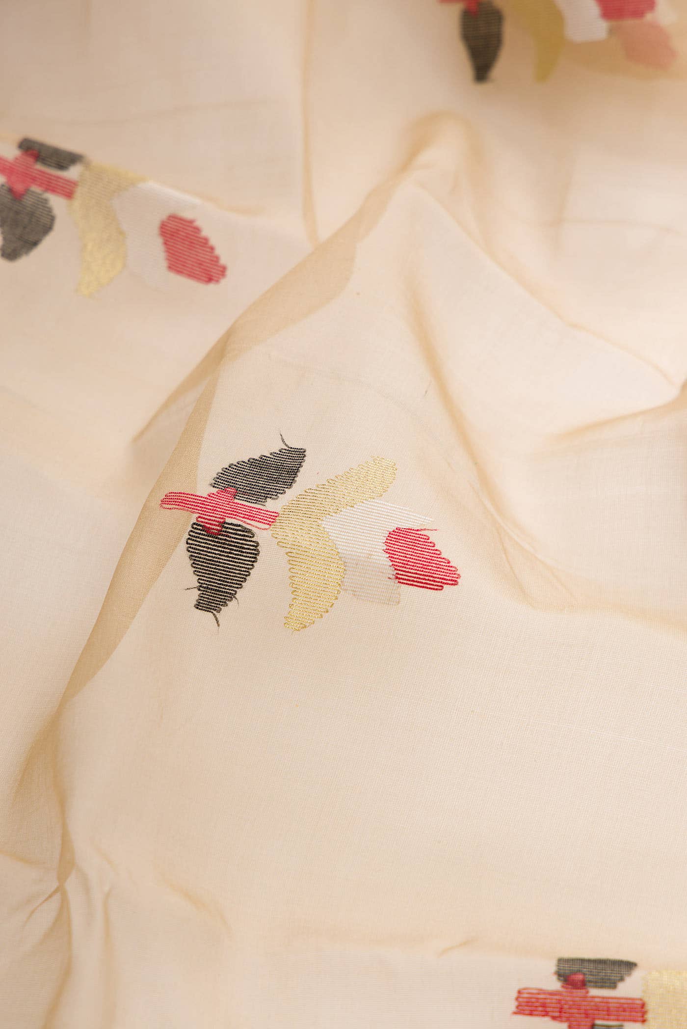 Beige Muslin Silk Saree