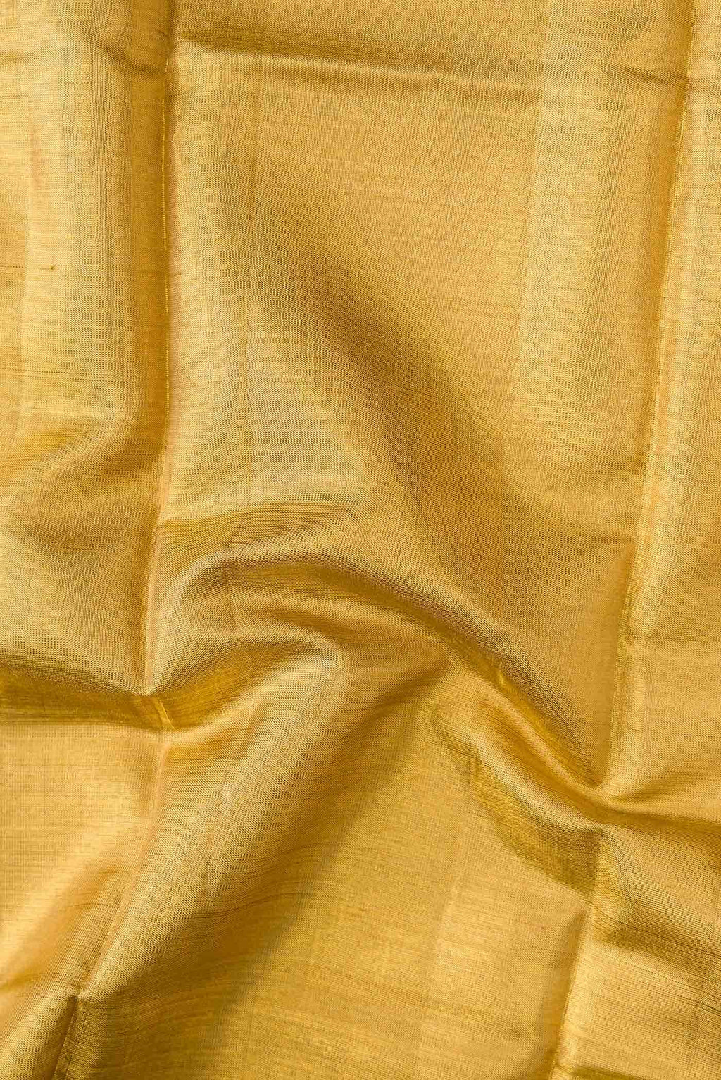 Gold Silk Dhoti With Angavastram (9X 5) Muzham