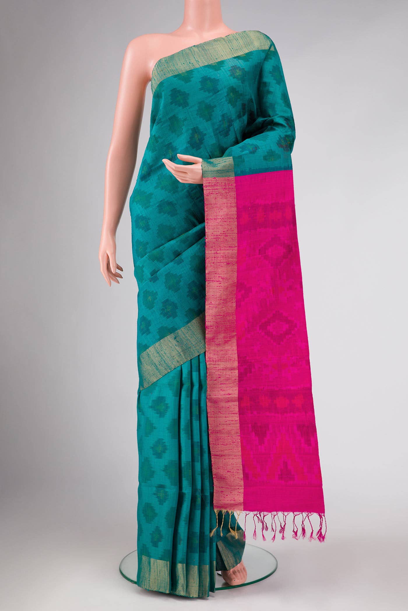 Green Dual Tone Raw Silk Saree