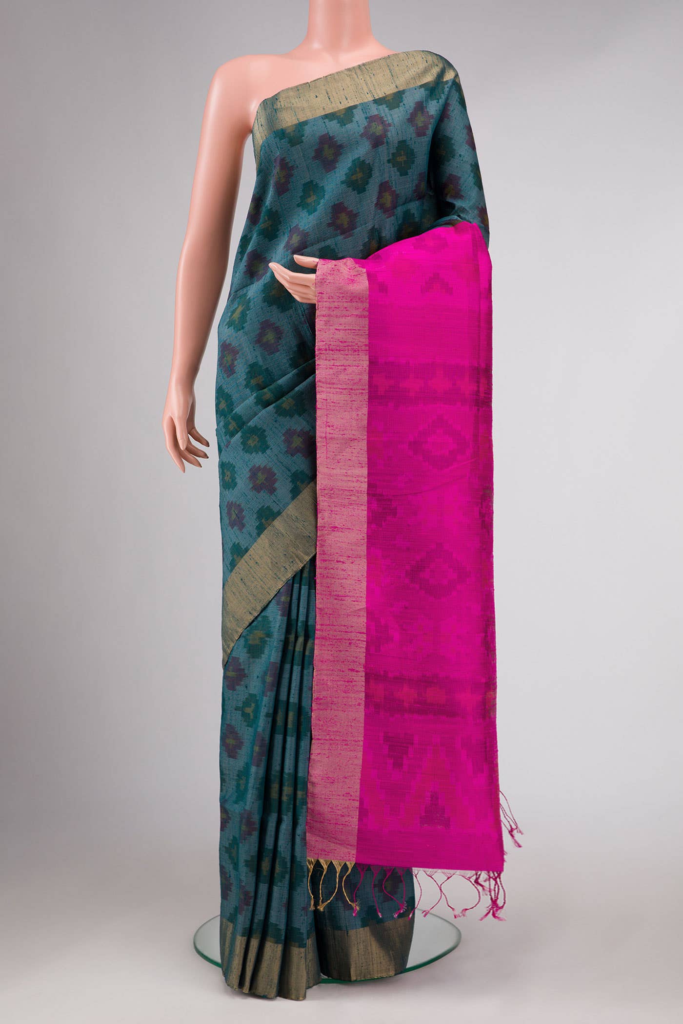 Grey Dual Tone Raw Silk Saree