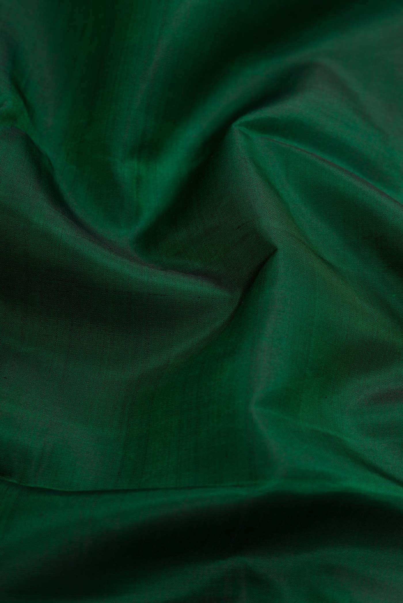 Green Dual Tone Kanchipuram Silk Saree