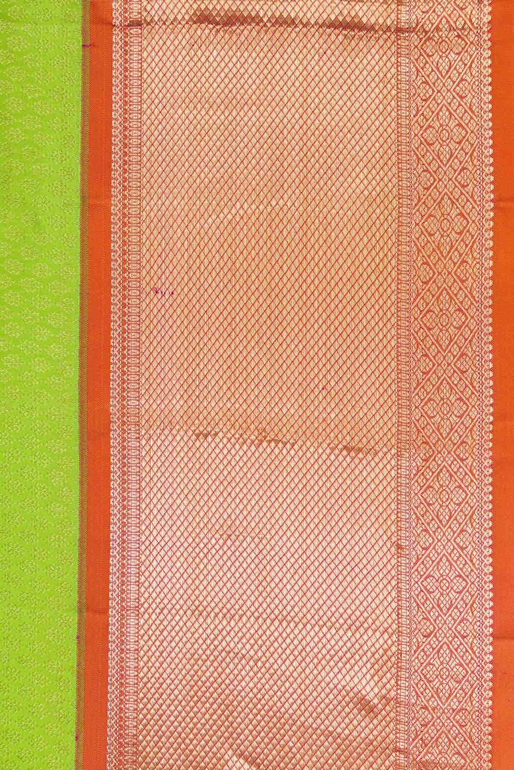 Parrot Green Kanchipuram Silk Saree