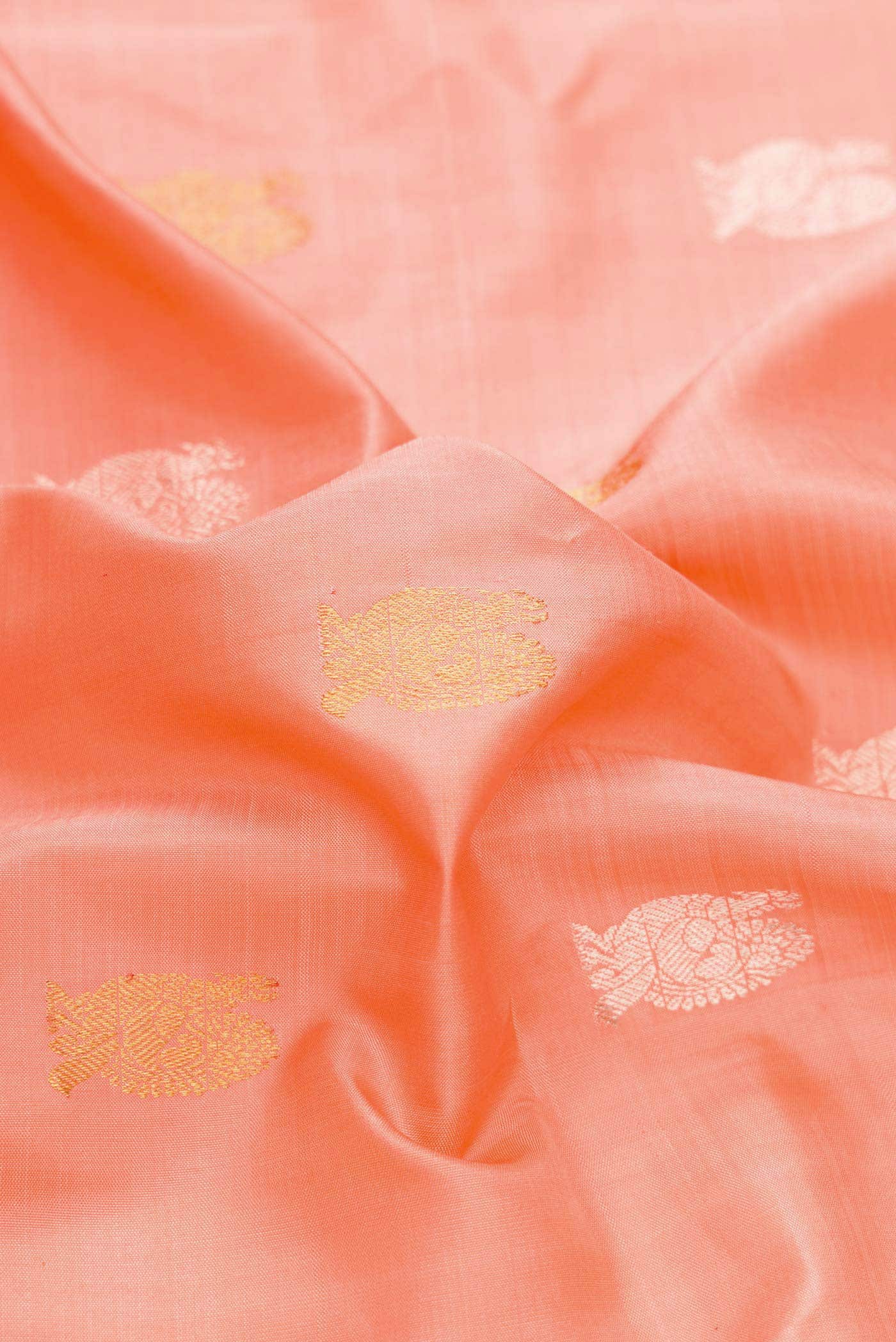 Peach Dual Tone Gadwal Silk Saree