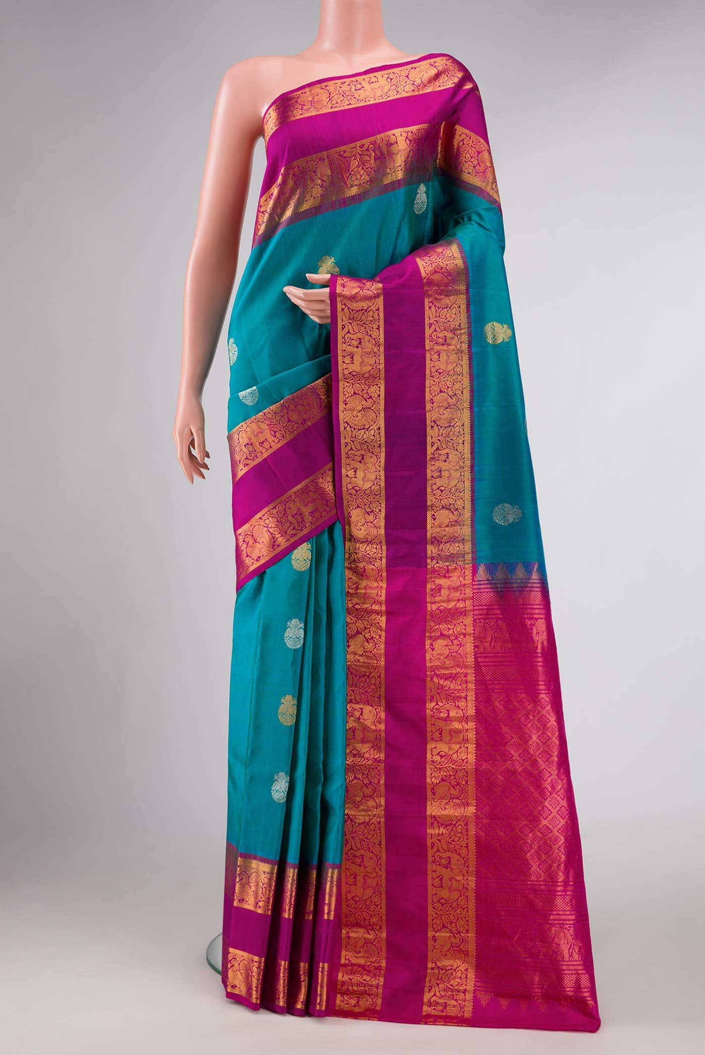 Peacock Blue Dual Tone Gadwal Silk Saree