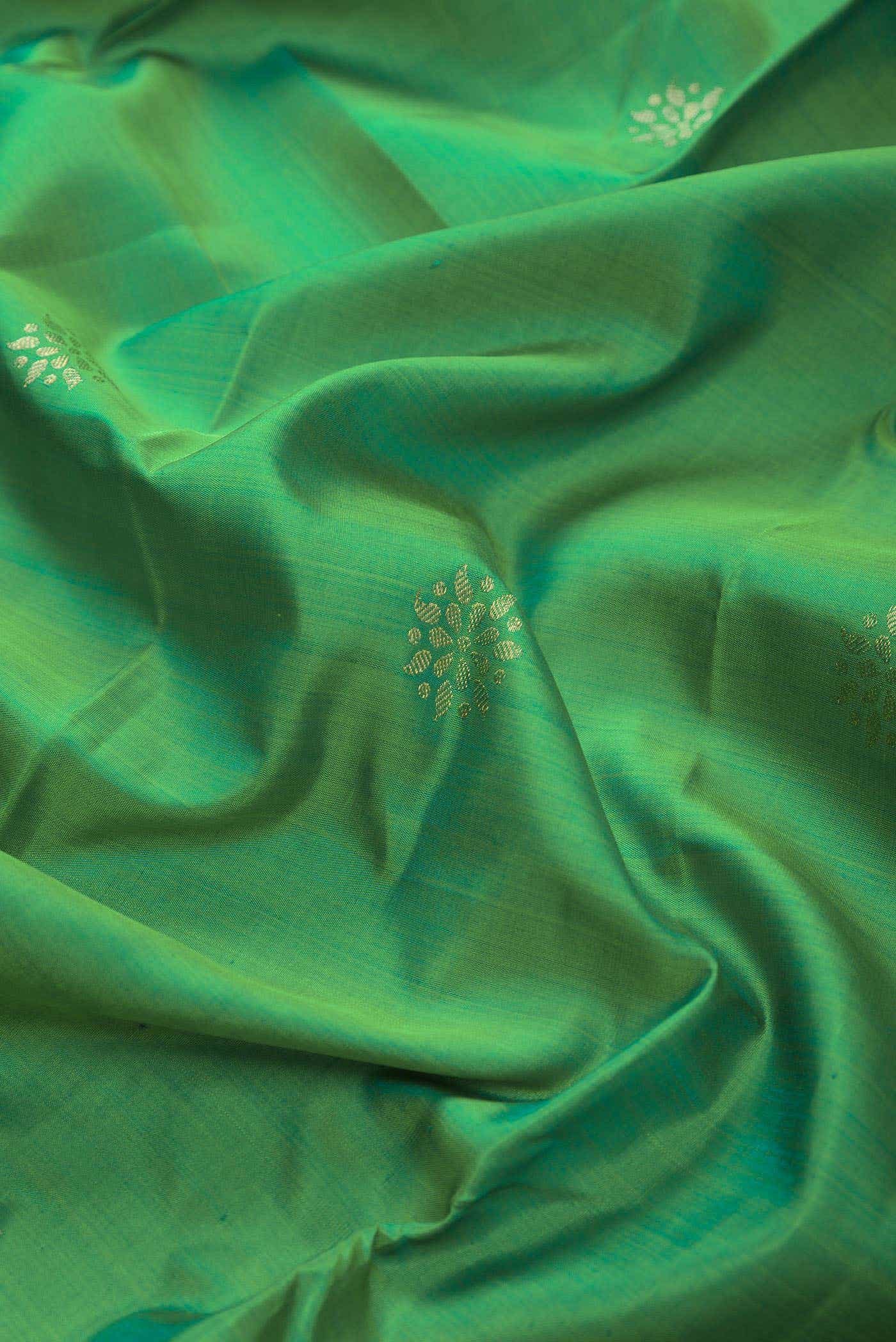 Pure Silk Pure Zari Sea Green Dual Tone Kanchipuram Saree