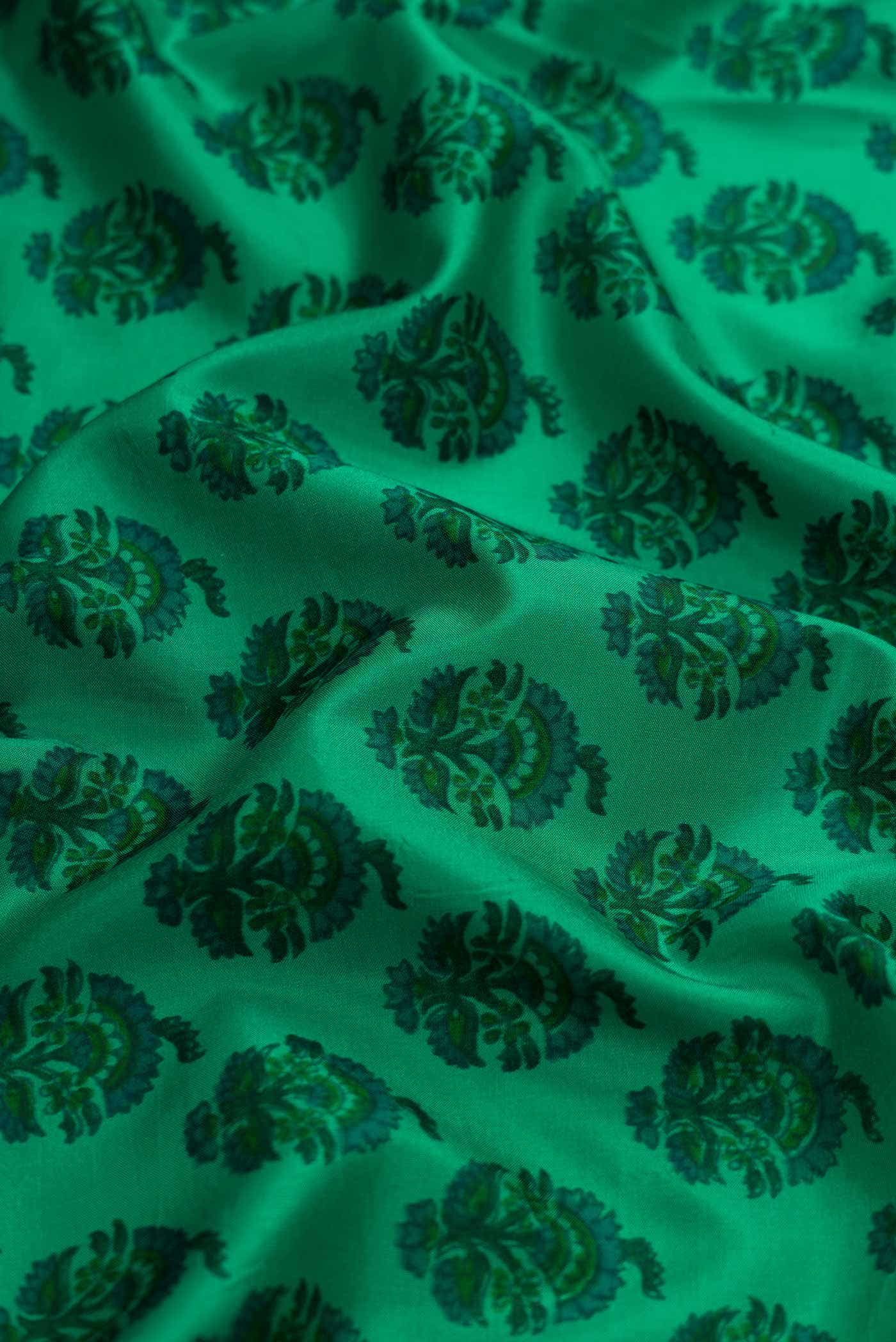 Green Dual Tone Kanchipuram Silk Saree