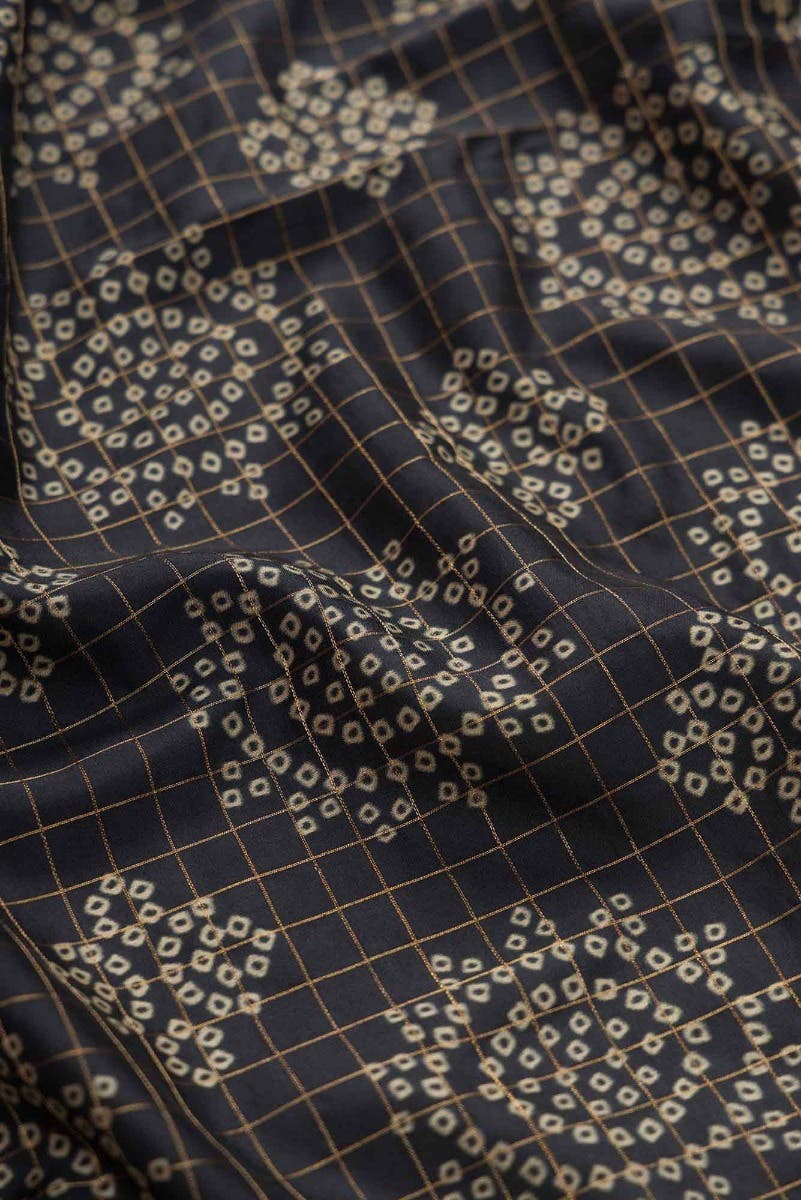 Black Dual Tone Kanchipuram Silk Saree