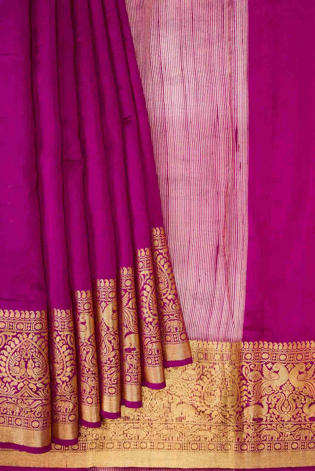 Magenta Dual Tone Raw Silk Saree