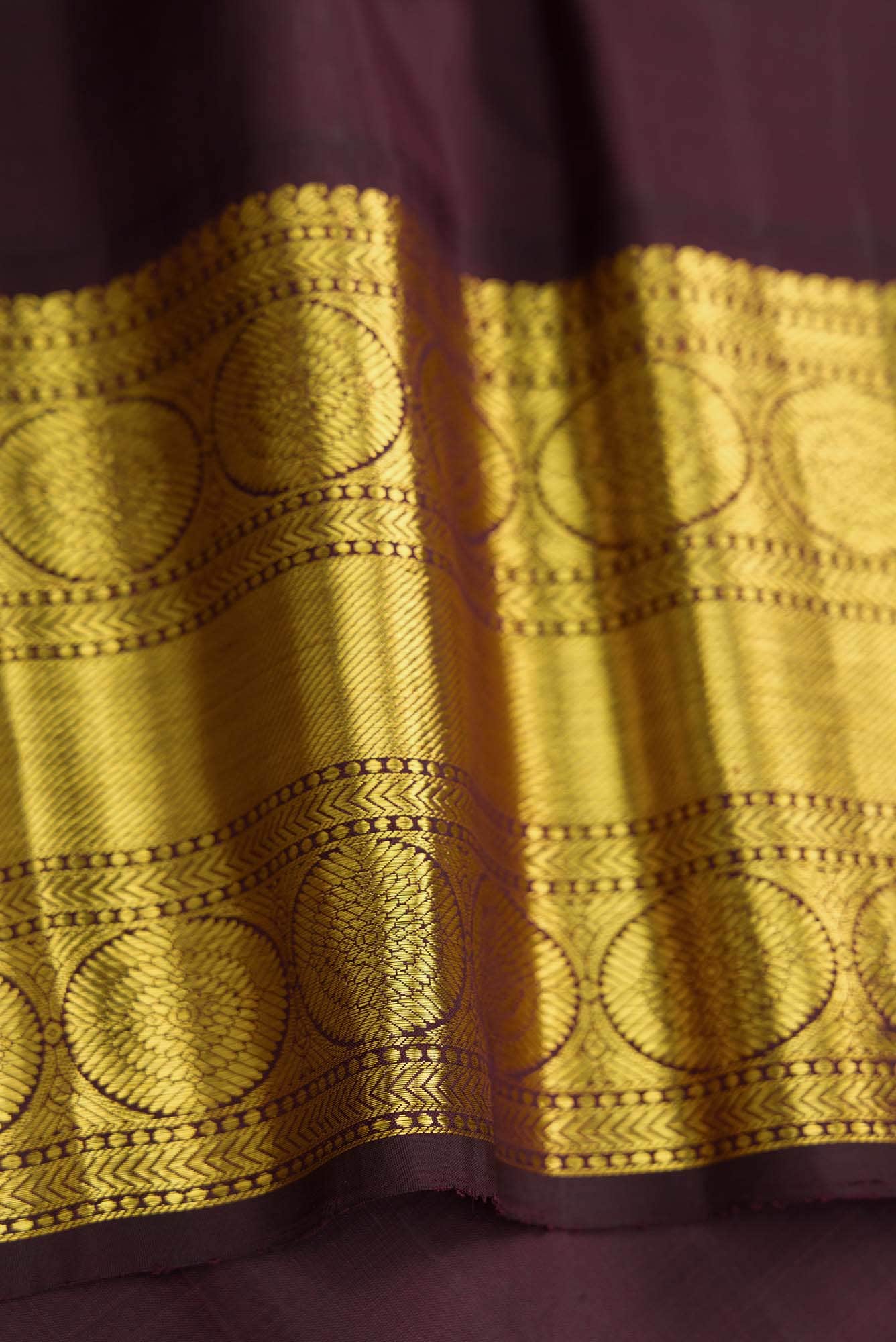 Green Dual Tone Kanchipuram Silk Saree