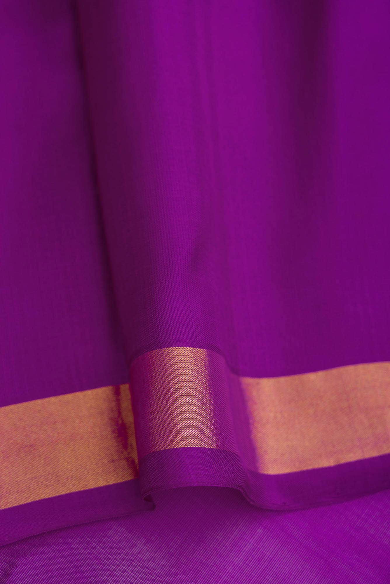 Green Dual Tone Uppada Silk Saree