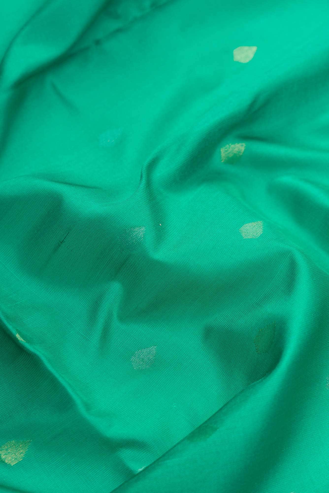Green Dual Tone Uppada Silk Saree