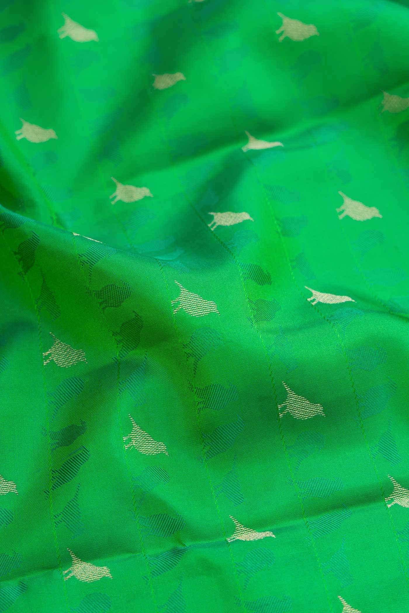 Green Dual Tone Kanchipuram Silk Saree