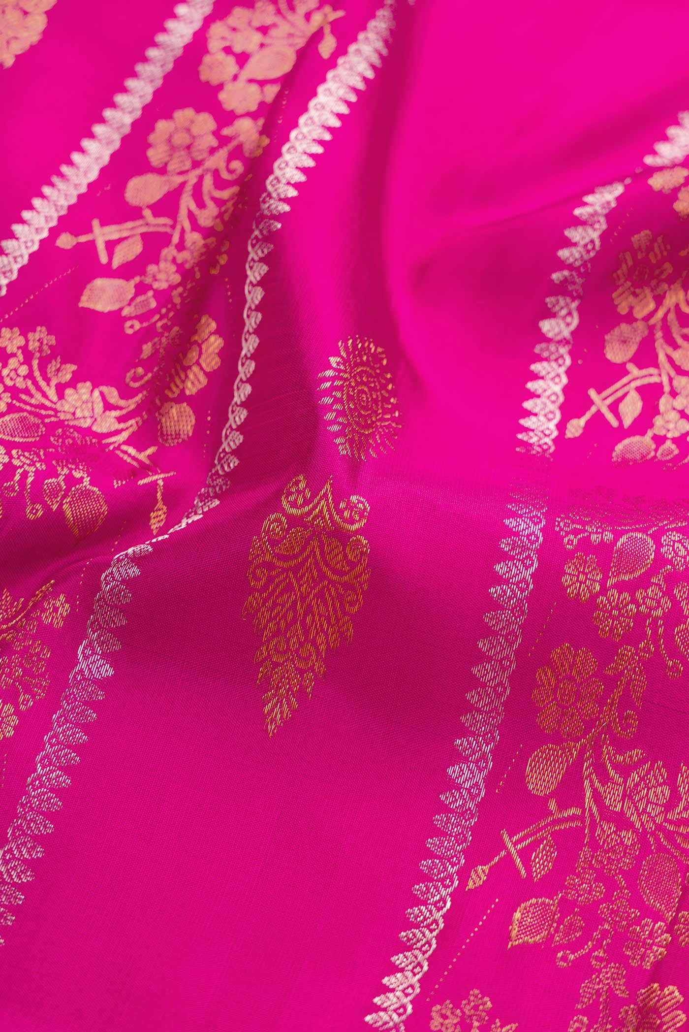 Green Dual Tone Kanchipuram Silk Saree