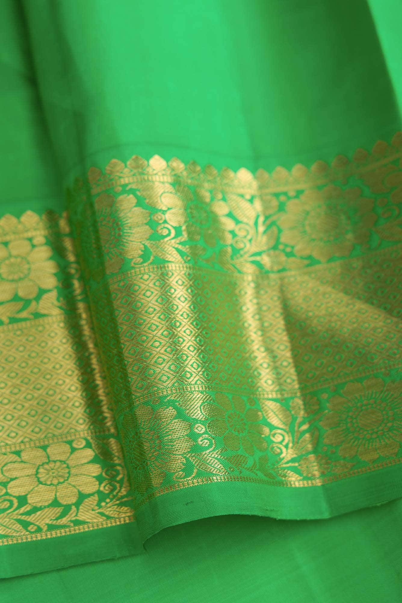 Pure Silk Pure Zari Red Dual Tone Kanchipuram Saree