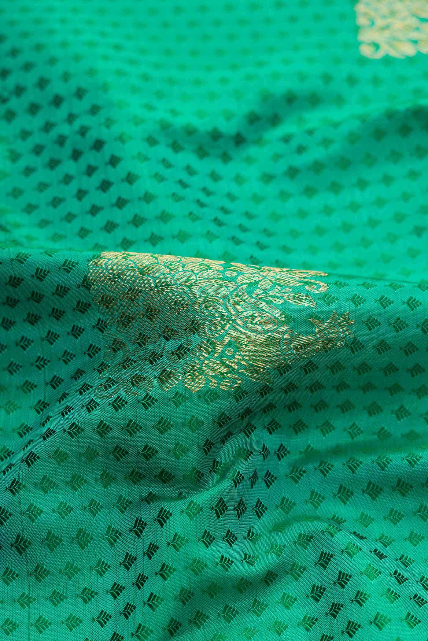 Pure Silk Pure Zari Sea Green Dual Tone Kanchipuram Saree