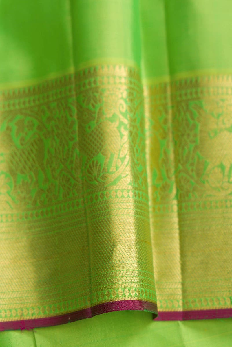 Parrot Green Dual Tone Kanchipuram Silk Saree