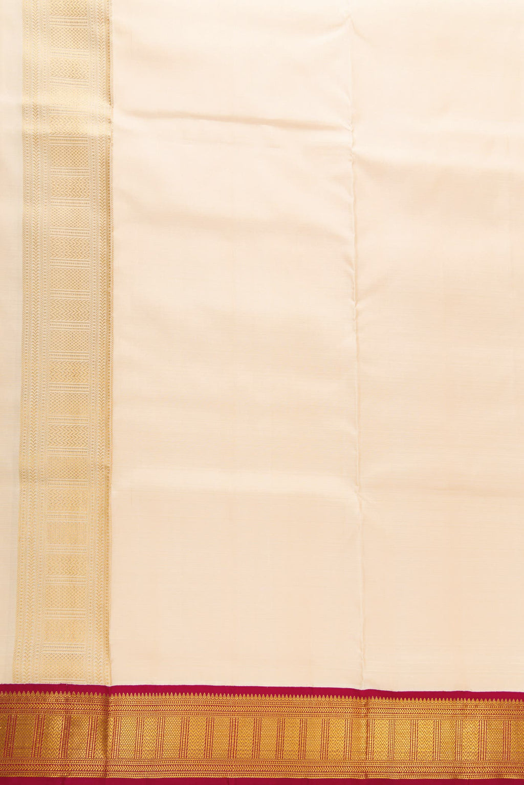 Peach Silk Dhoti With Angavastram (8X4) Muzham