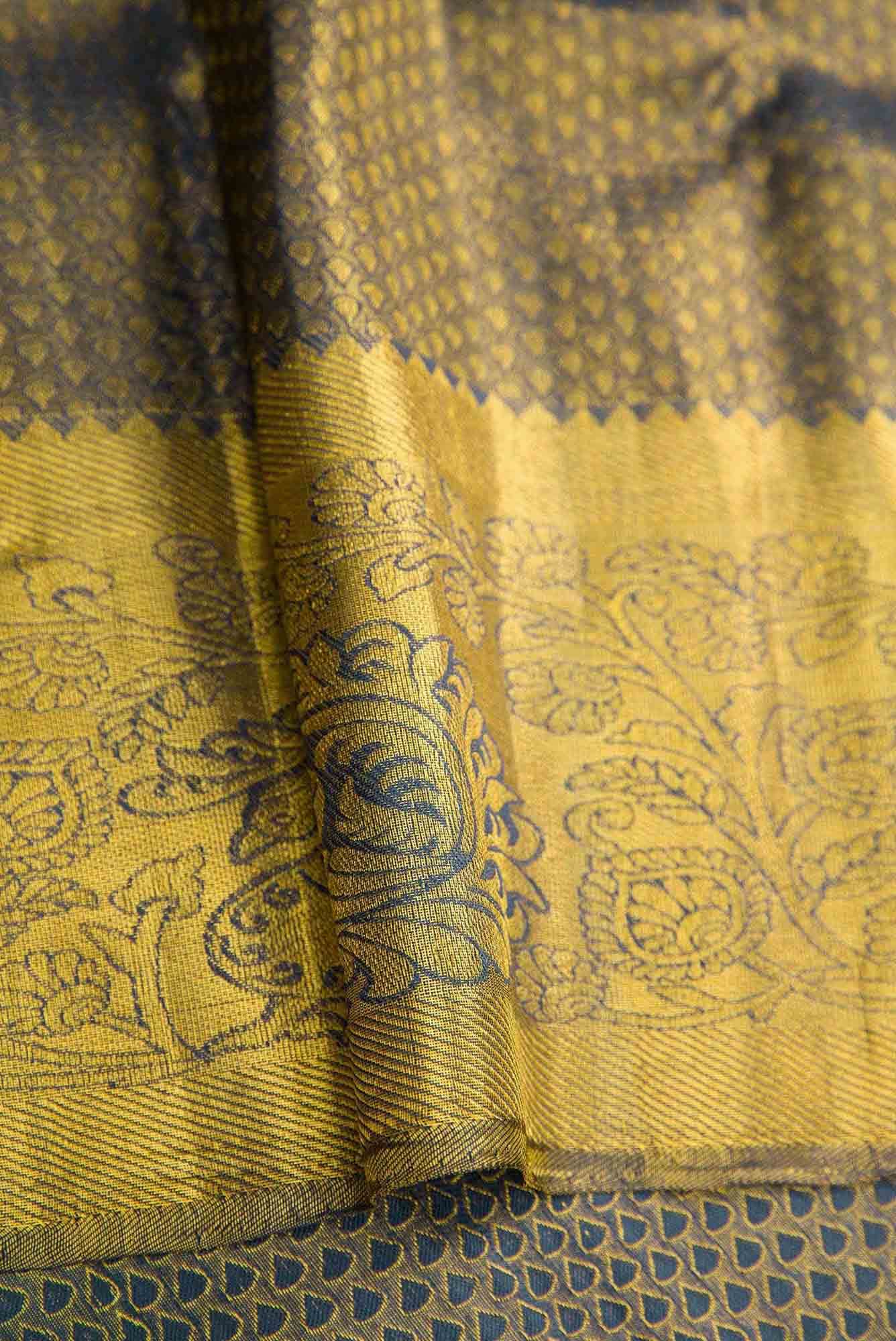 Sandal Dual Tone Kanchipuram Silk Saree