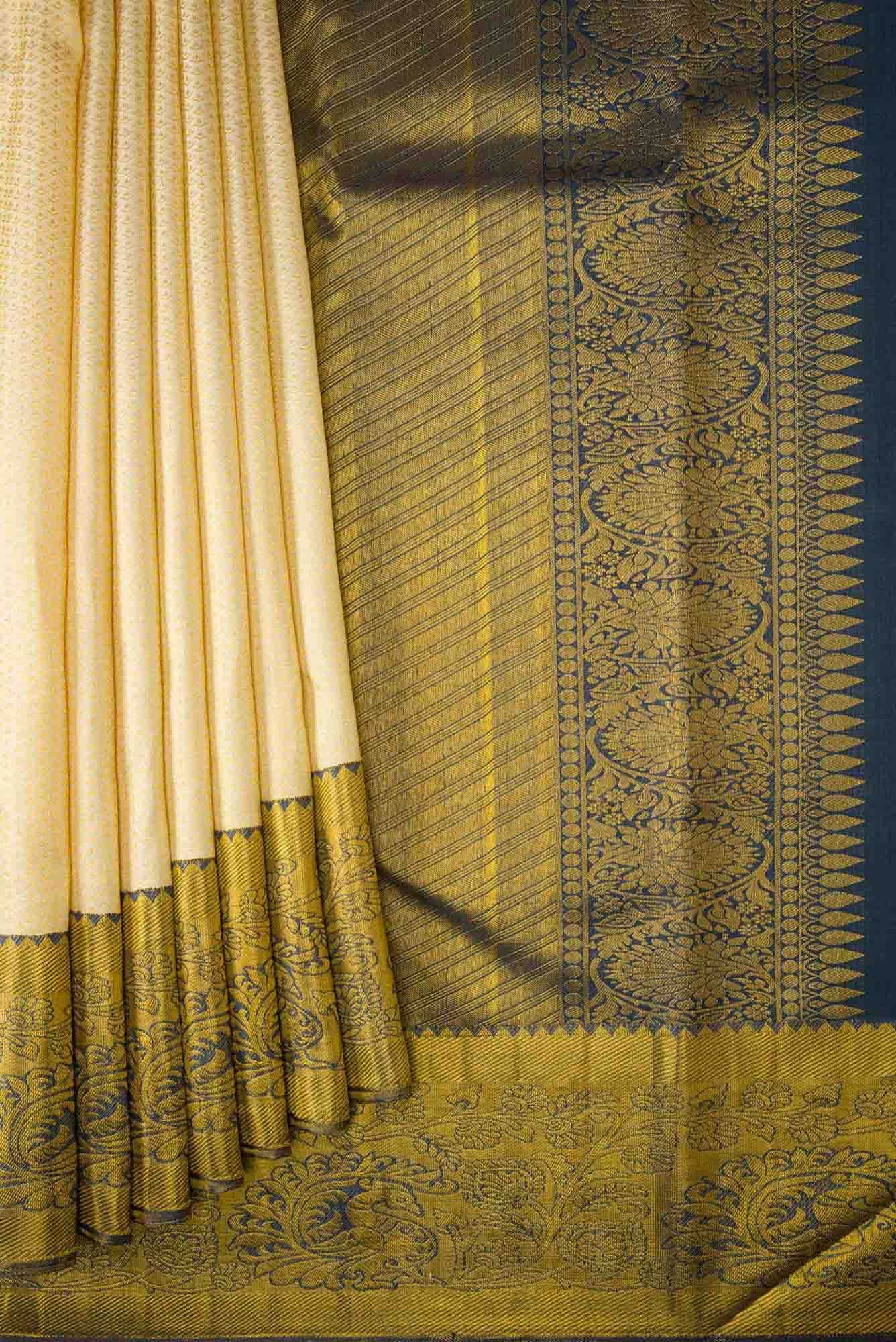 Sandal Dual Tone Kanchipuram Silk Saree