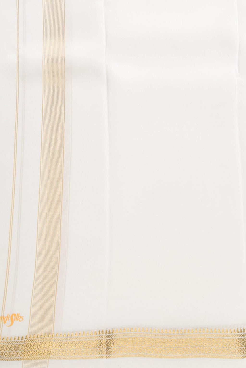 Off White Silk Dhoti With Angavastram (8X4) Muzham