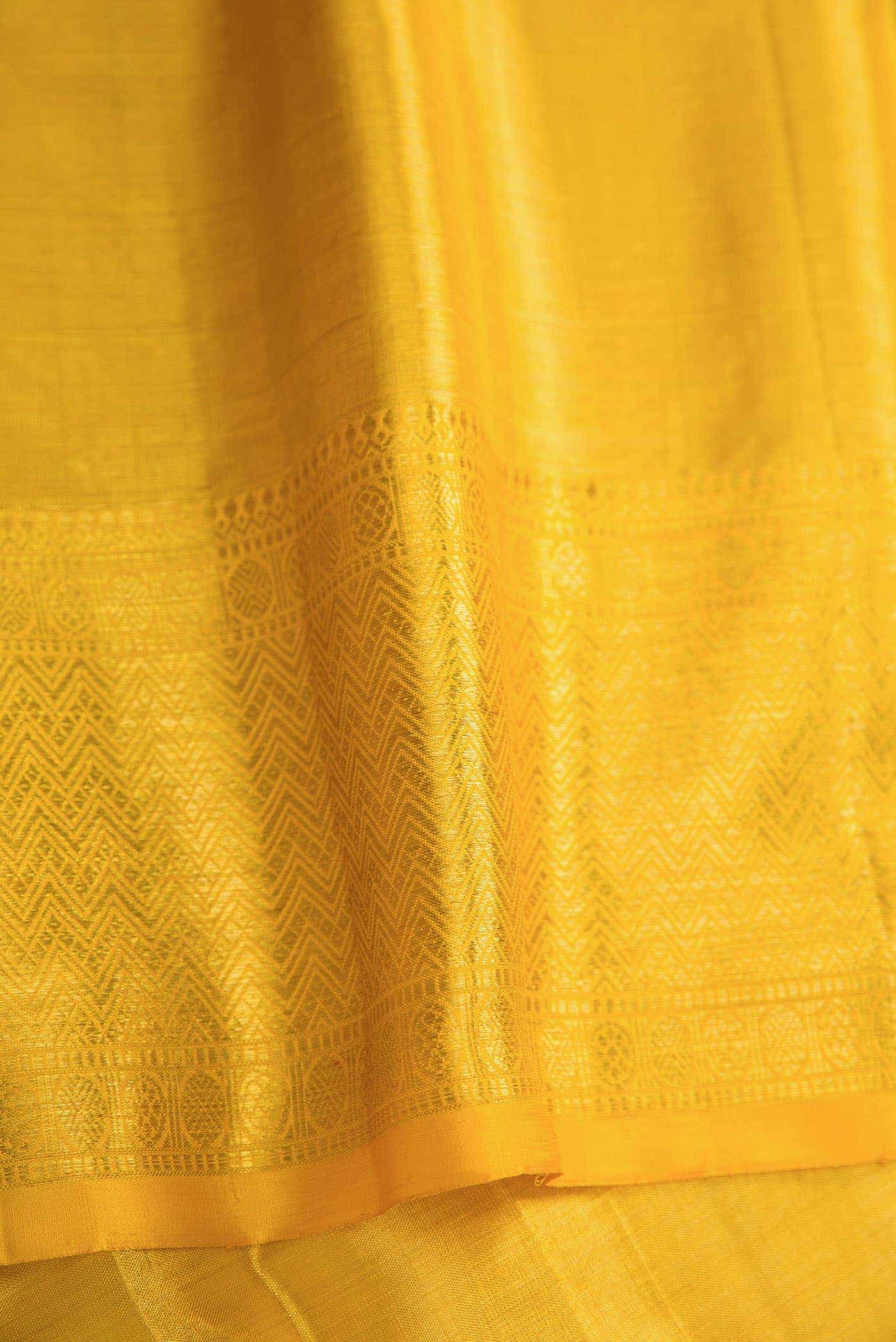 Pink Dual Tone Kanchipuram Tissue Silk Saree