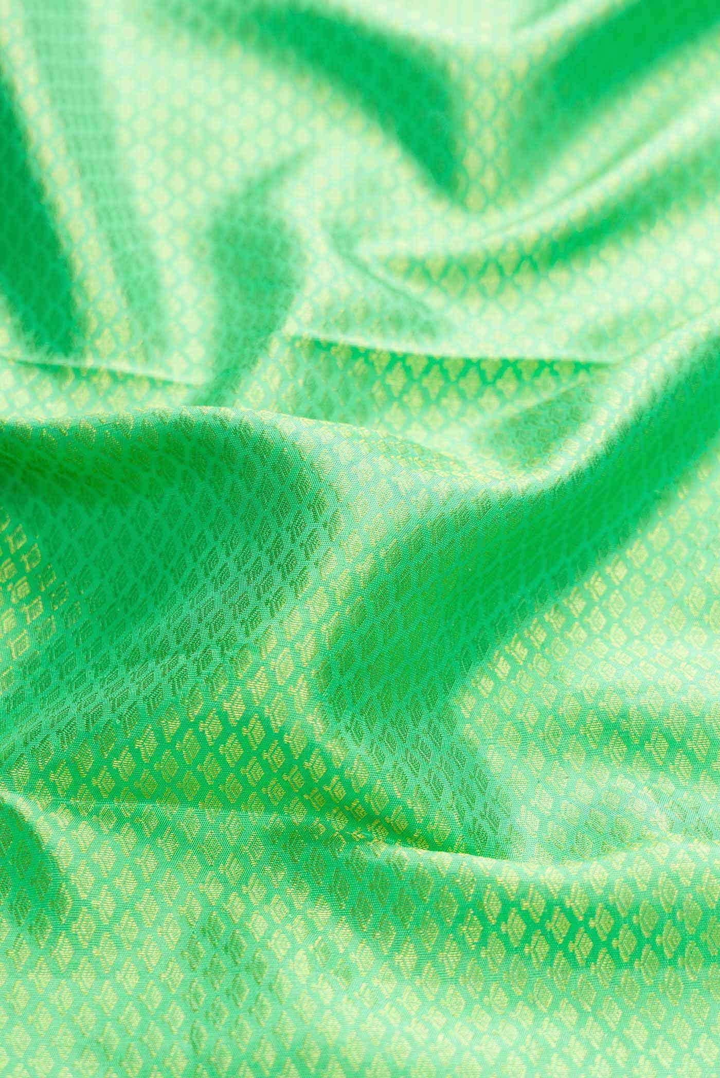 Parrot Green Kanchipuram Silk Saree