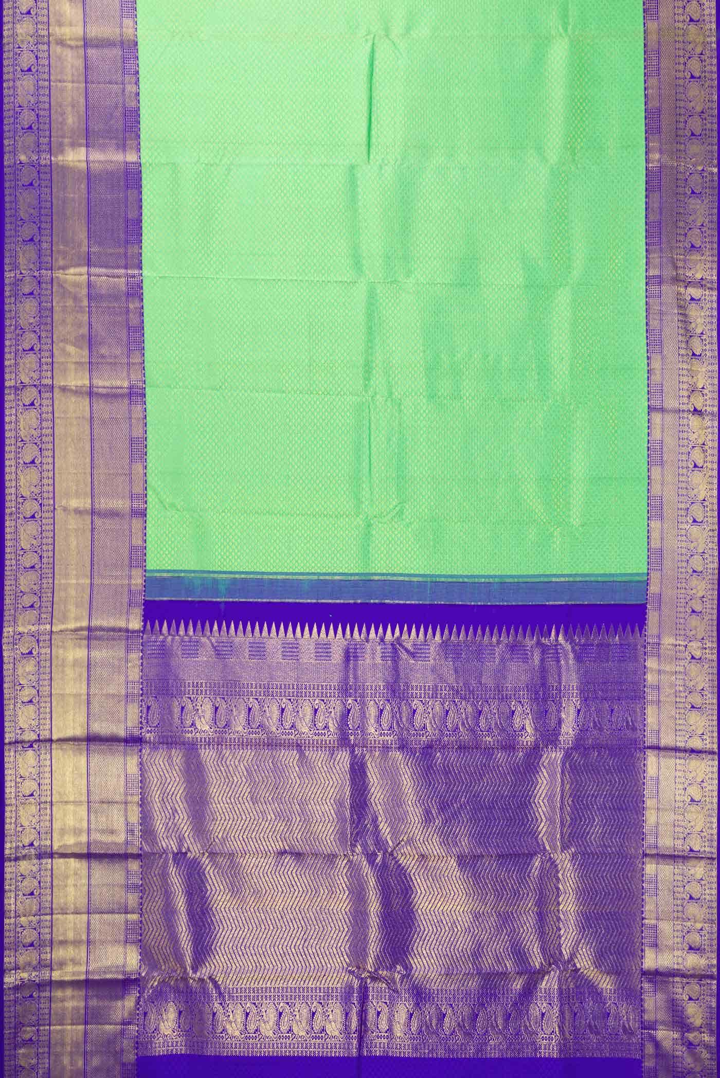 Parrot Green Kanchipuram Silk Saree