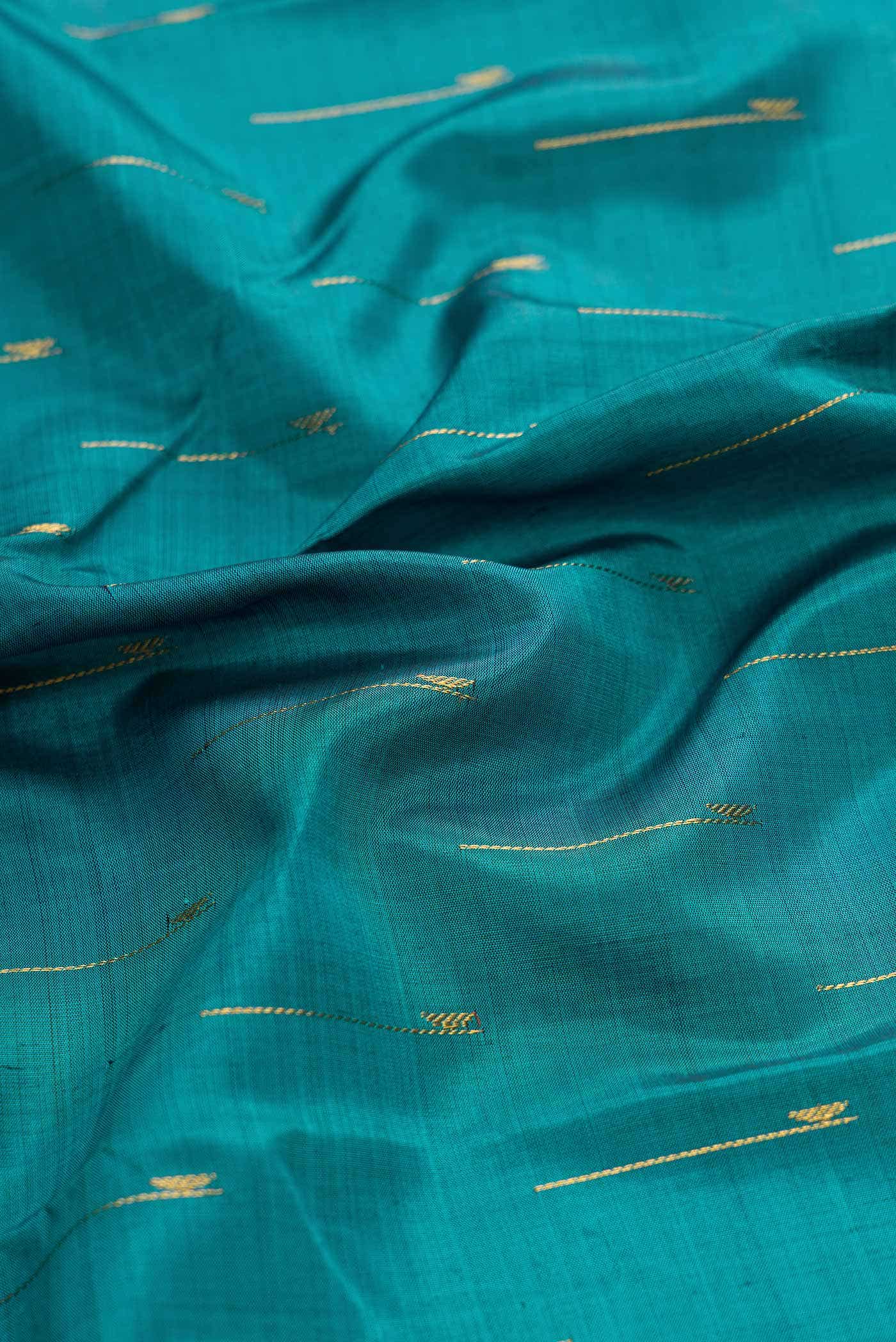 Pure Silk Pure Zari Maya Blue Dual Tone Kanchipuram Saree