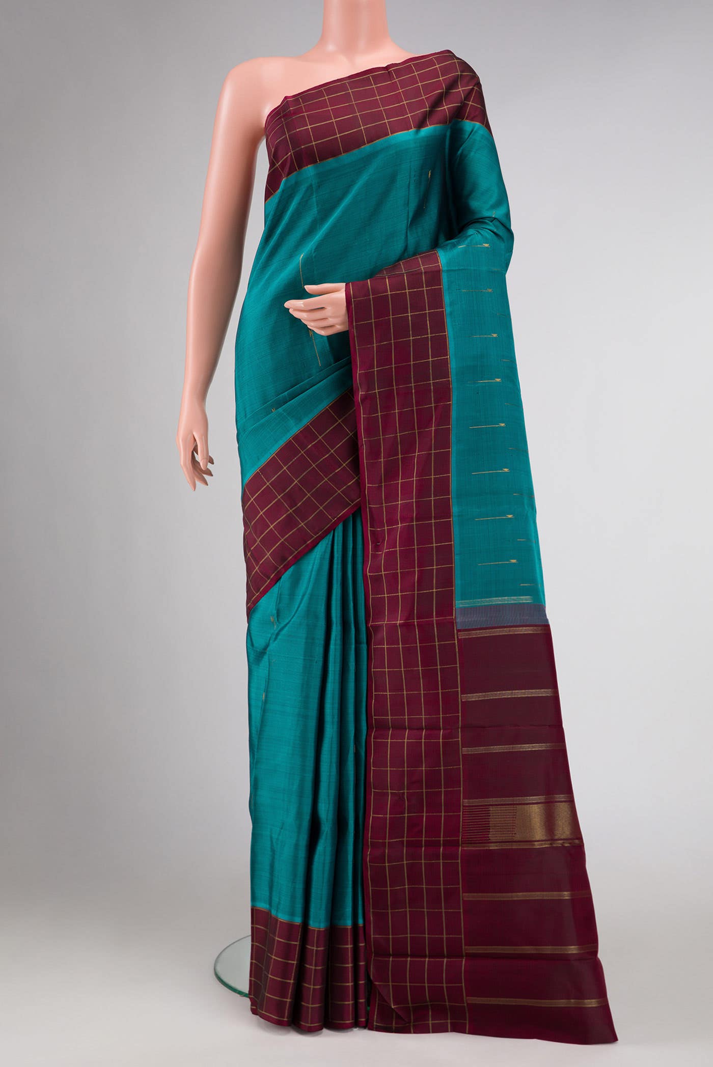 Pure Silk Pure Zari Maya Blue Dual Tone Kanchipuram Saree