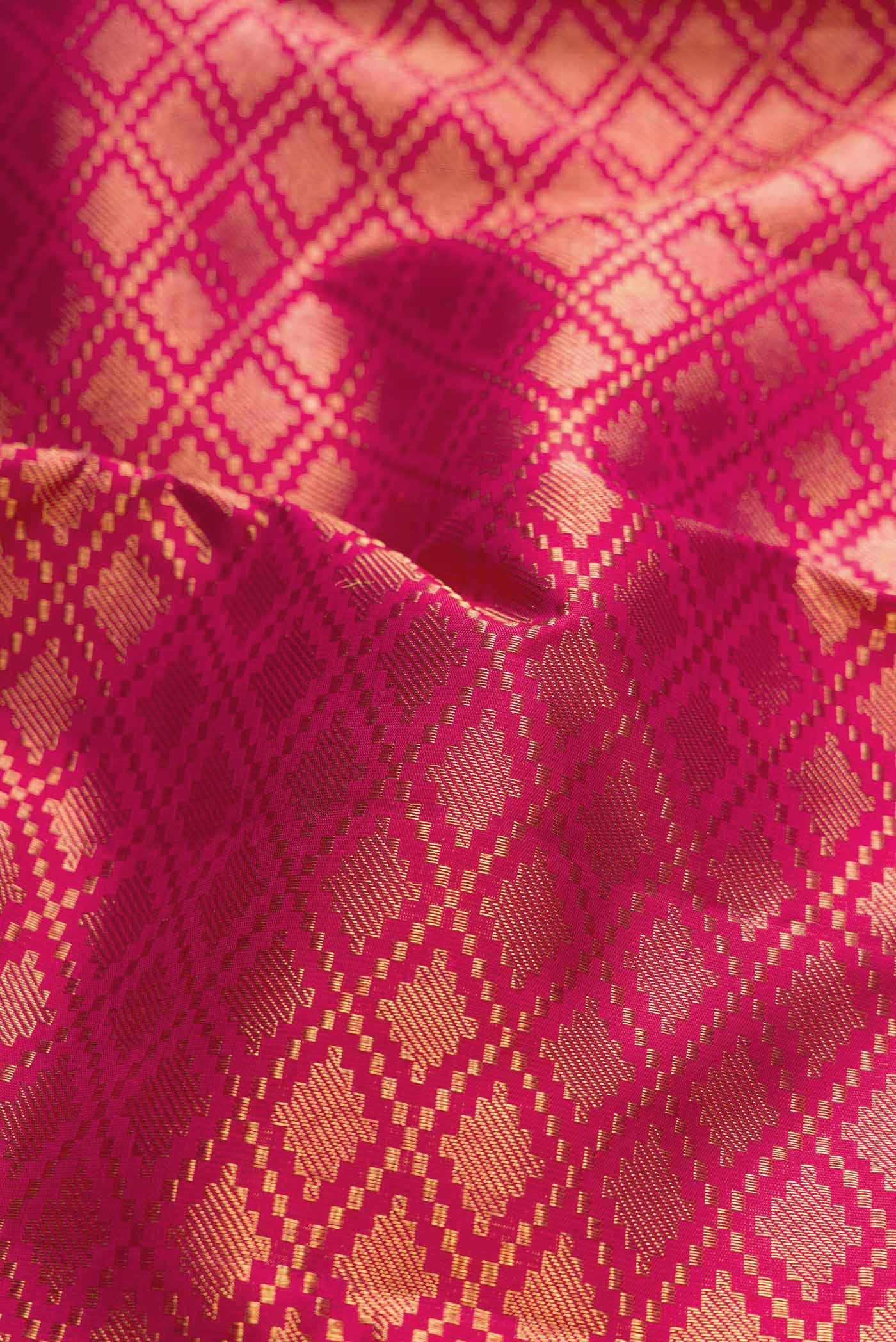 Pure Silk Pure Zari Pink Kanchipuram Saree