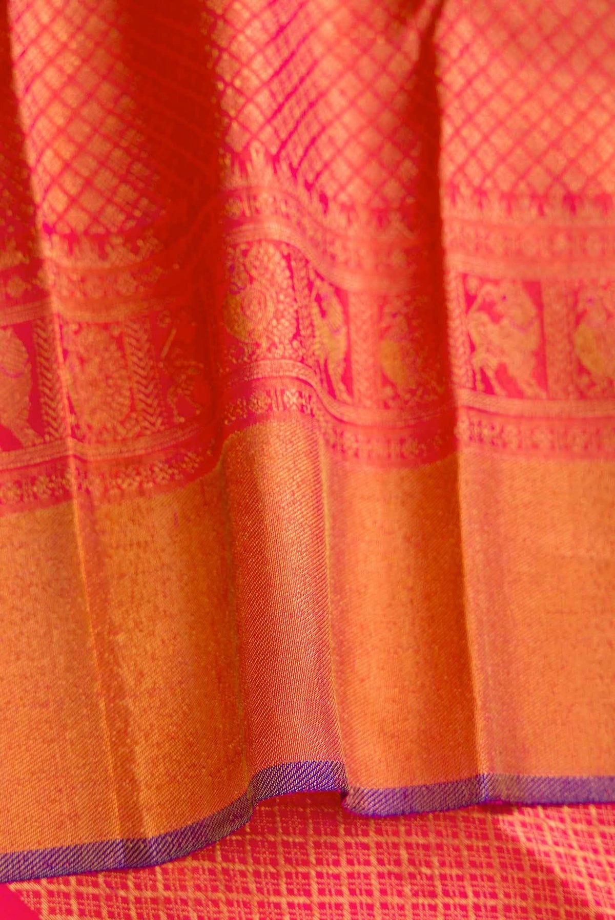 Pure Silk Pure Zari Pista Green Dual Tone Kanjivaram Saree