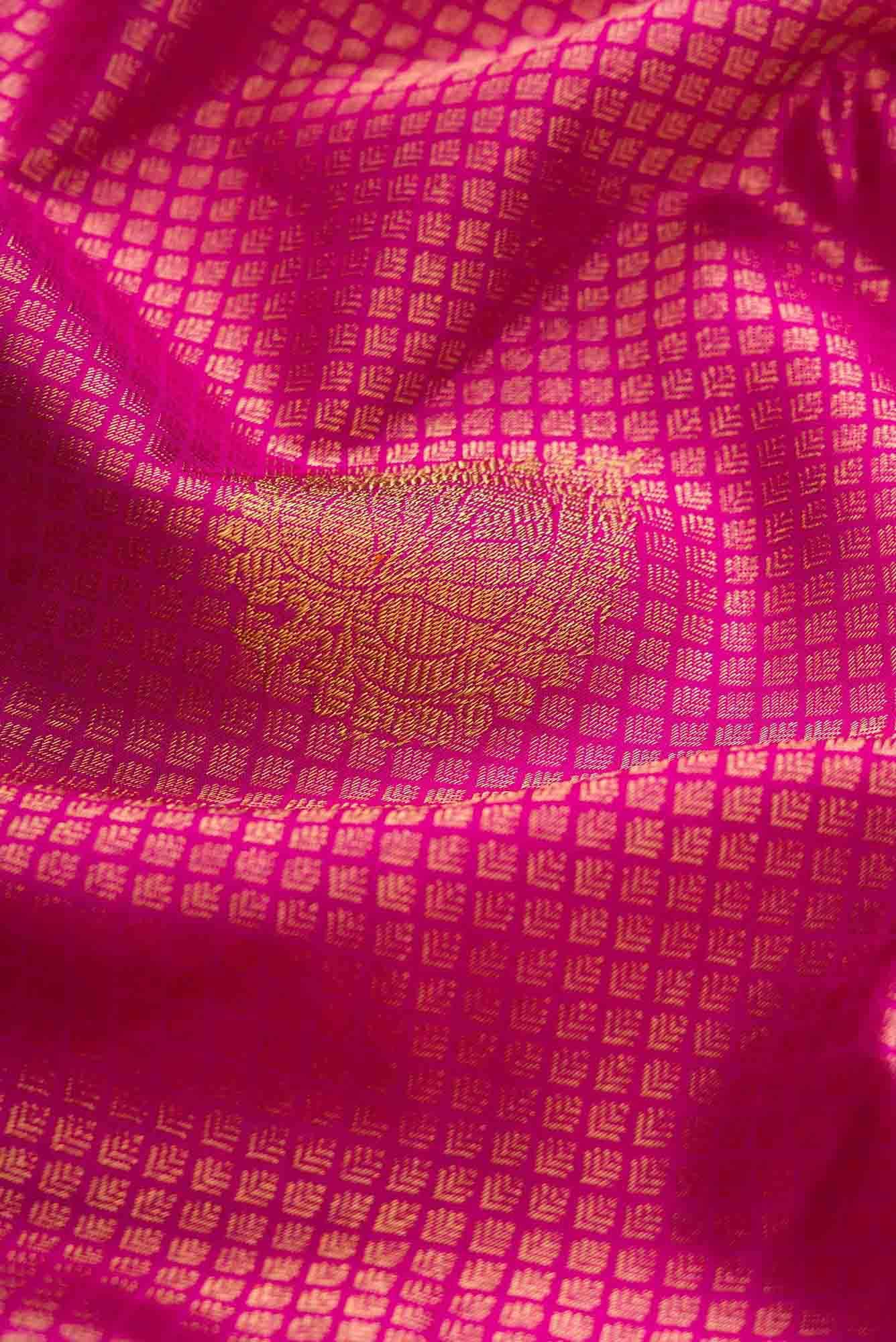 Pure Silk Pure Zari Pink Dual Tone Kanchipuram Saree