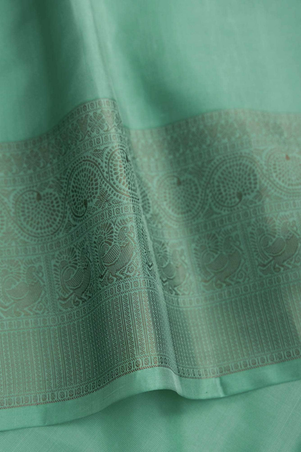 Green Dual Tone Soft Silk Saree