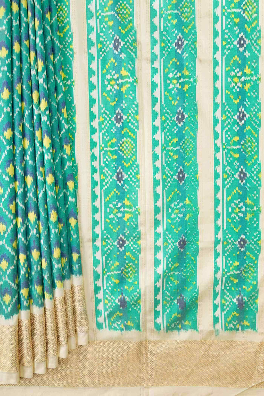 Green Dual Tone Double Ikat Saree