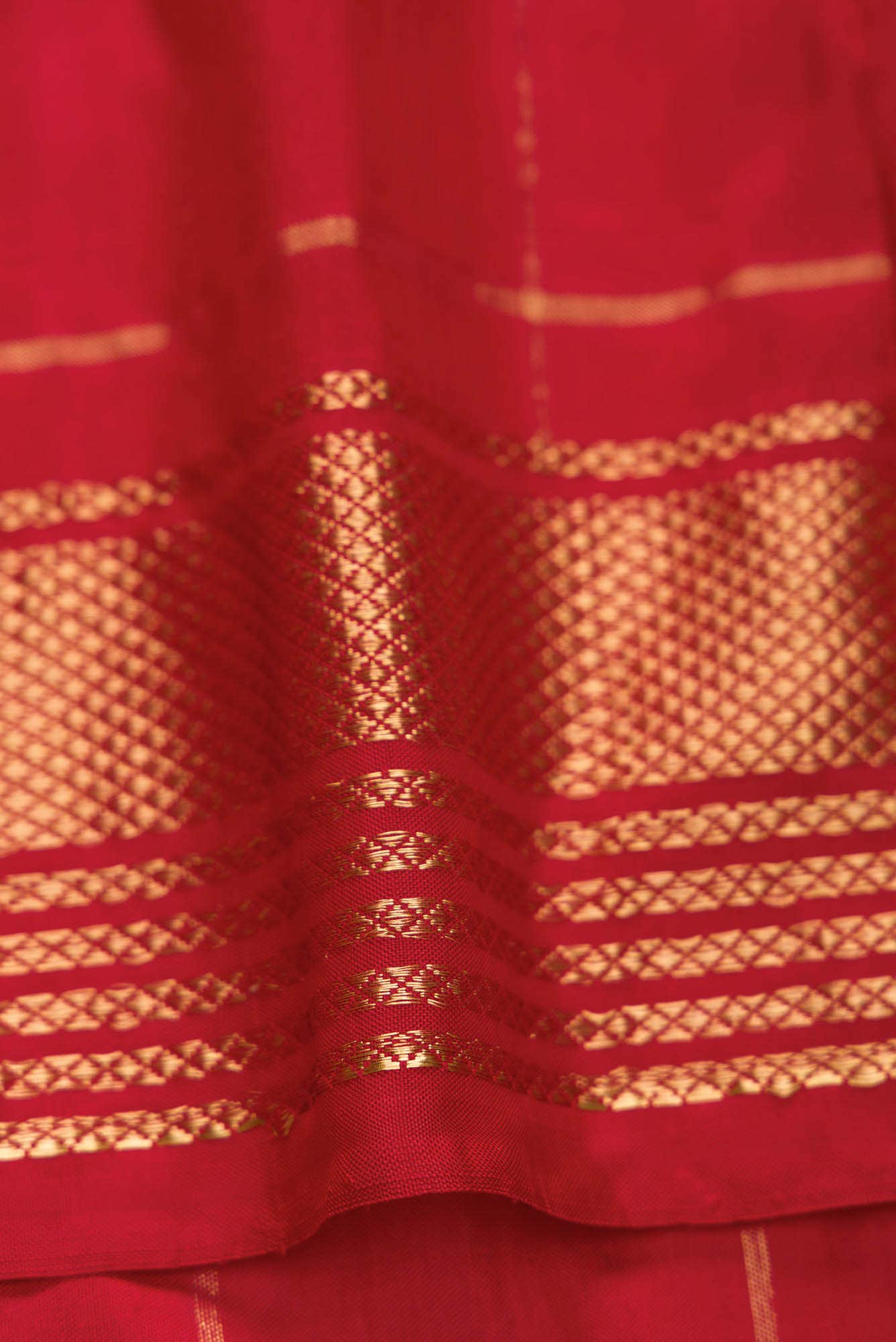 Mehandi Green Dual Tone Double Ikat Saree
