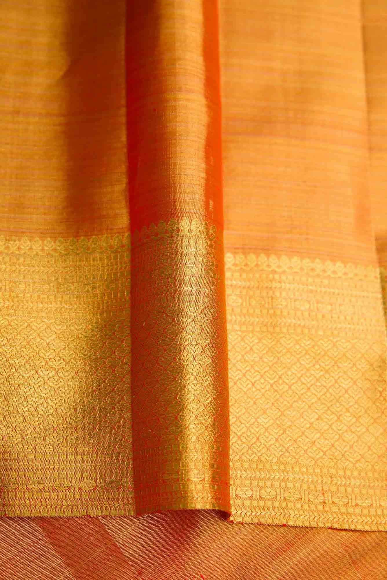 Mehandi Green and Red Dual Tone Kanchipuram Tissue Silk Saree