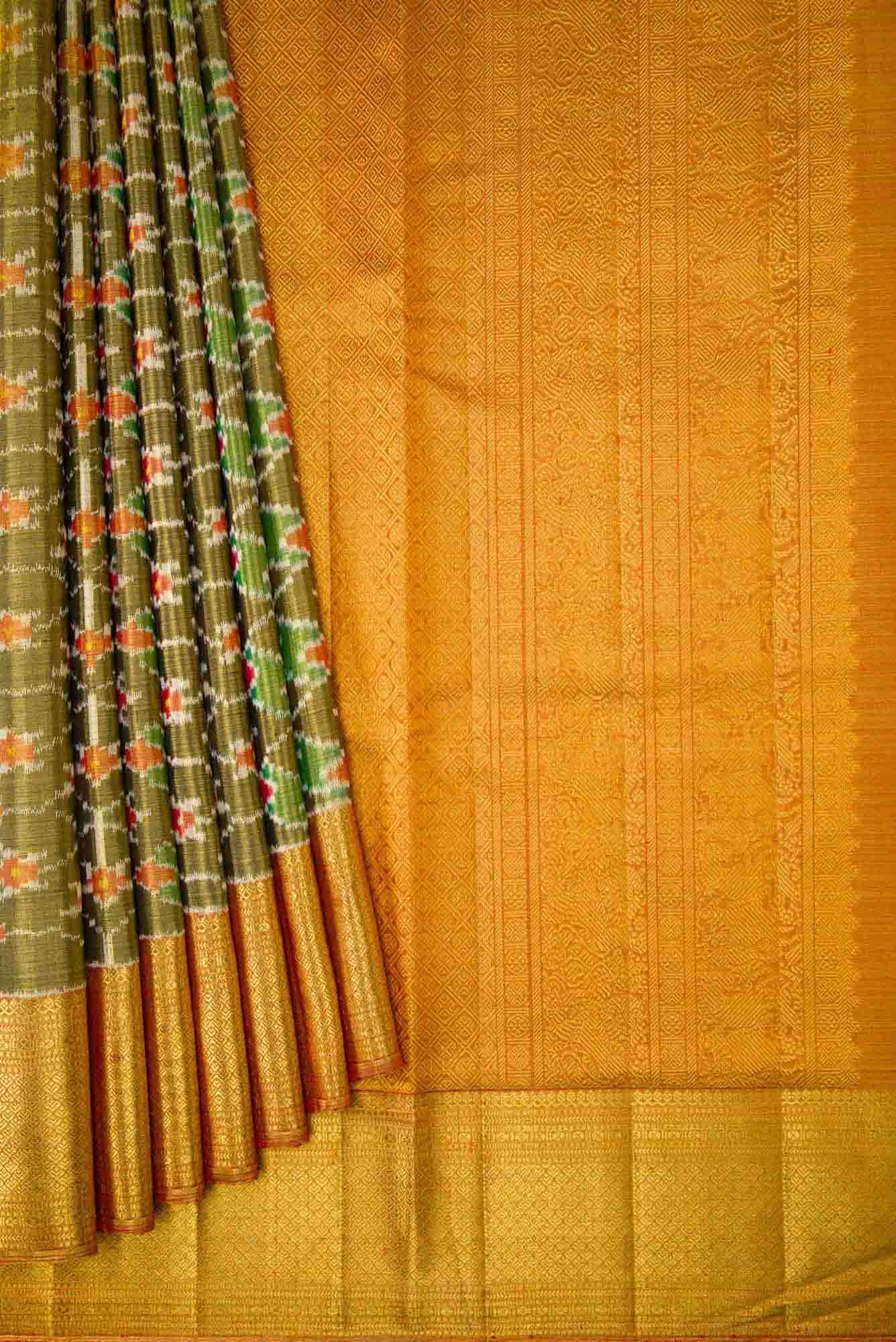 Mehandi Green and Red Dual Tone Kanchipuram Tissue Silk Saree
